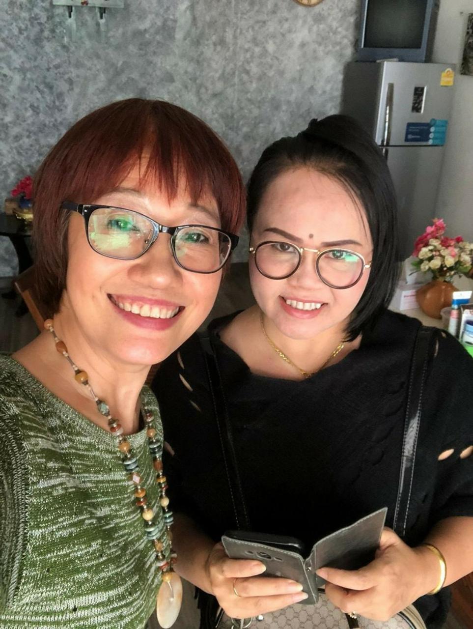 First 1 Boutique Hostel At Sukhumvit 1 Bangkok Buitenkant foto